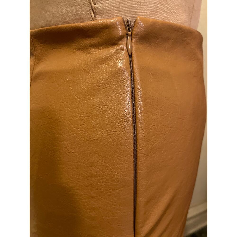 NiMin Clothing Co. Faux Leather Crossover Hem Skirt Tan NWT Size S - Picture 6 of 6